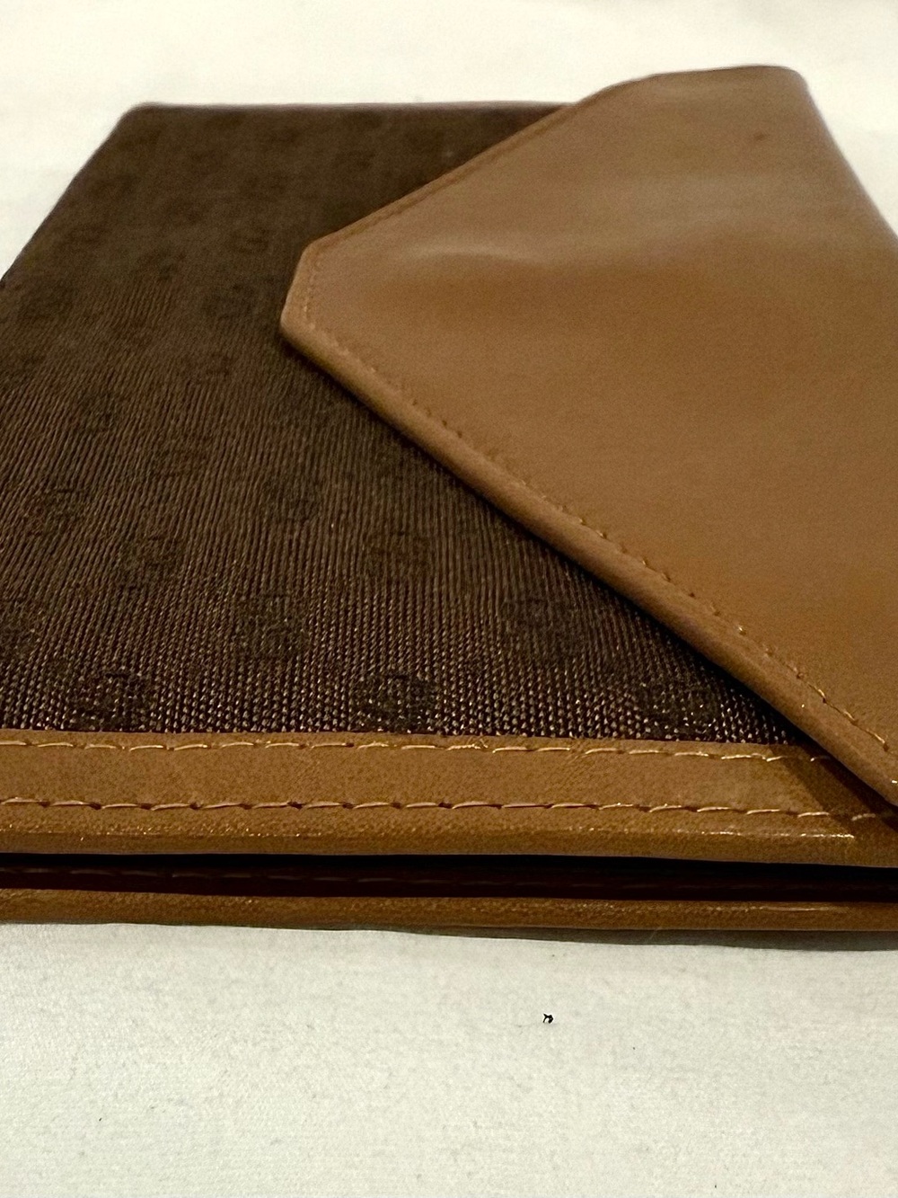 Vintage 1980s Gucci Long Wallet W/ Iconic Mini Interlocking GG Logo - Picture 4 of 13